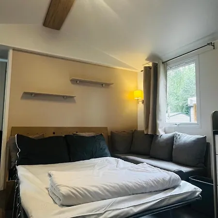 Parque de Campismo Mobil-home 4 Etoiles 201 *