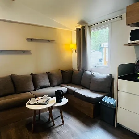 Parque de Campismo Mobil-home 4 Etoiles 201 *